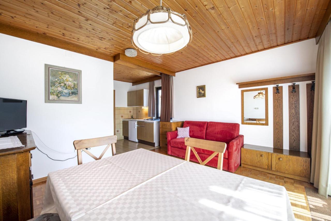 Apartments Praruf Selva di Val Gardena Exteriör bild